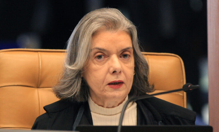 TSE decide que apostas financeiras em candidatos são ilegais