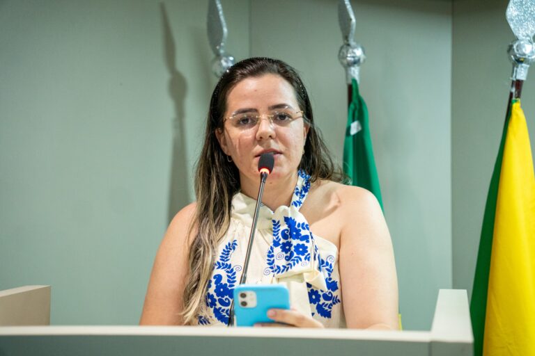 Rossana Costa comemora reeleição e agradece os 653 votos